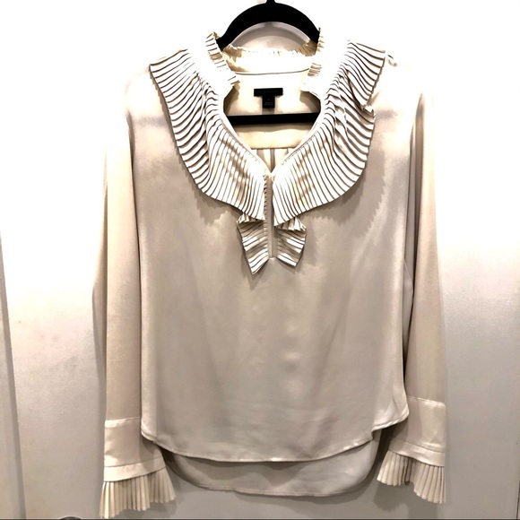 Ann Taylor White Blouse - Picture 4 of 7